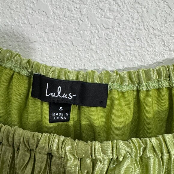 LULUS Plissed to Meet You Lime Green Puff Sleeve Plisse Bodysuit Chartreuse - Picture 7 of 9